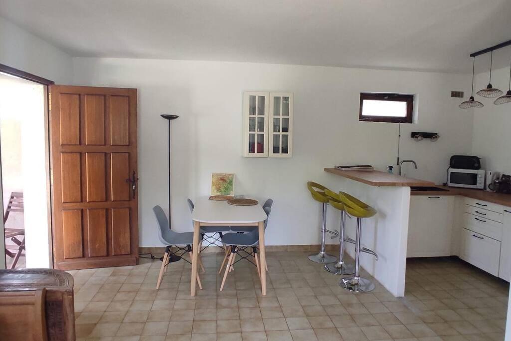 Appartement Au Fond Du Jardin Saint Jean du Pin Ngoại thất bức ảnh